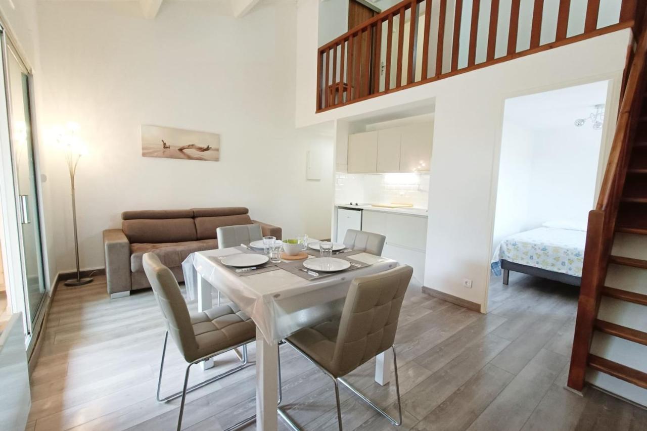 Spacious Sea View Apart At 50M From The Beach Бандоль Экстерьер фото